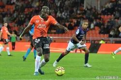 开云体育app-南特联赛连续不胜，球迷情绪低落的简单介绍