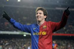 开云体育-欧冠半决赛之夜，浓眉关键战不手软