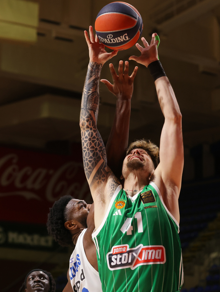 塞尔维亚男篮完胜猛龙，克莱高光表现