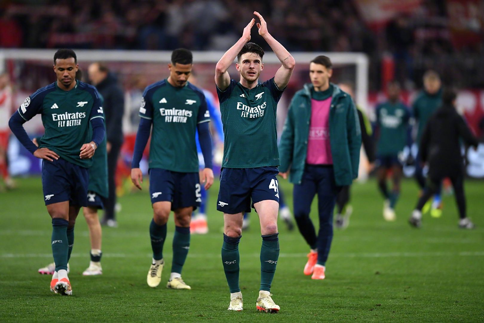 曼城力克富勒姆，继续追赶领头羊