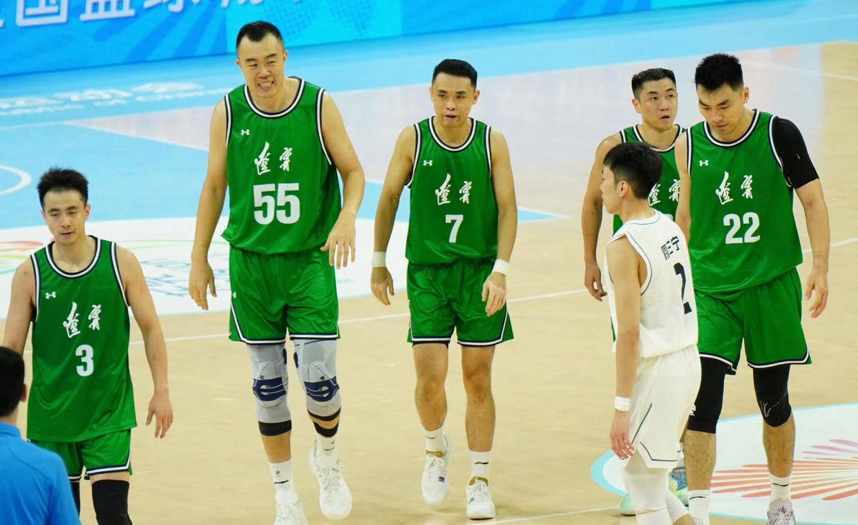 顶尖球员角逐职业篮球联赛总决赛,激战燃情的简单介绍 顶尖球员角逐职业篮球联赛总决赛,激战燃情的简单介绍