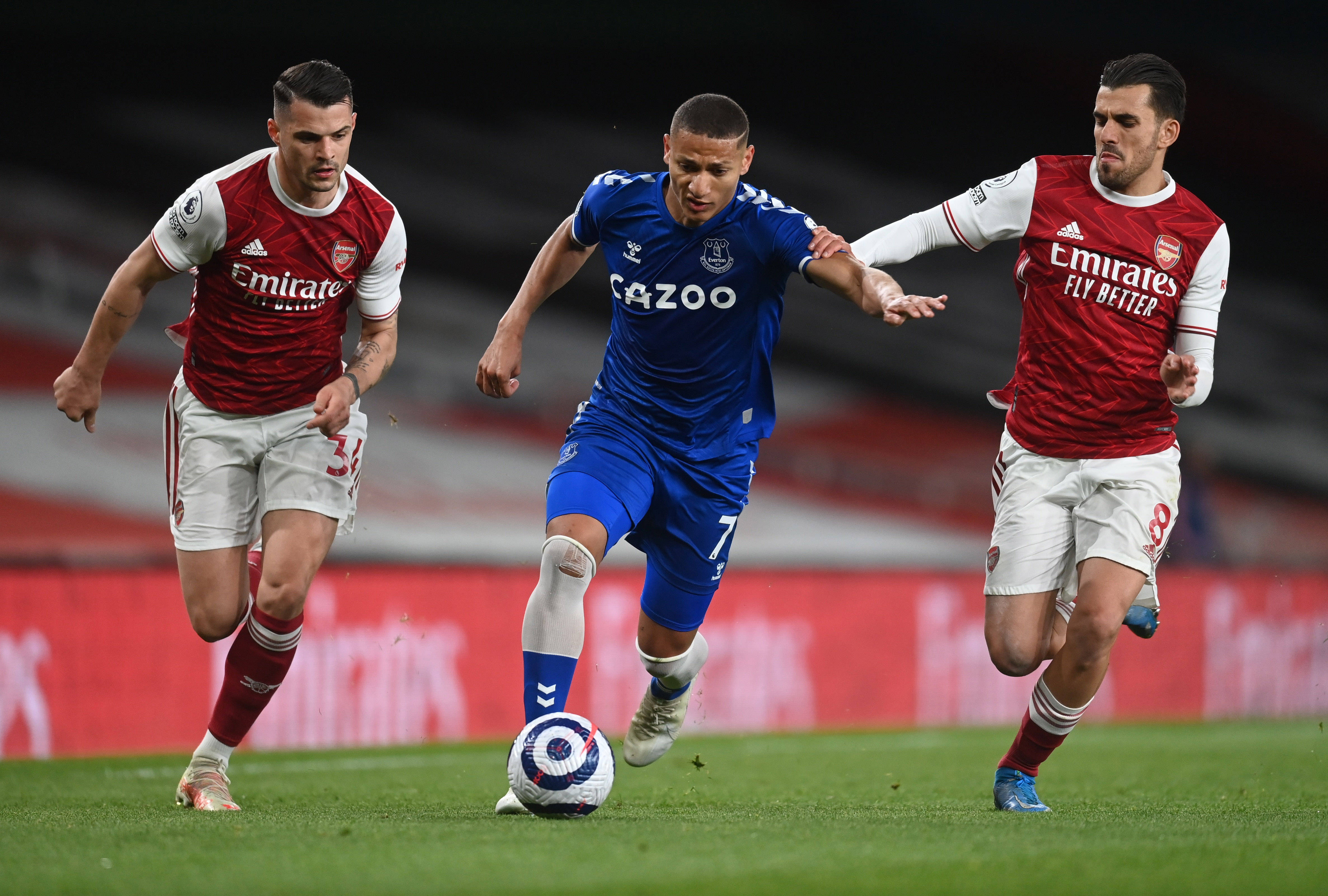 阿森纳vs斯旺西,双方实力差距明显 阿森纳vs斯旺西,双方实力差距明显