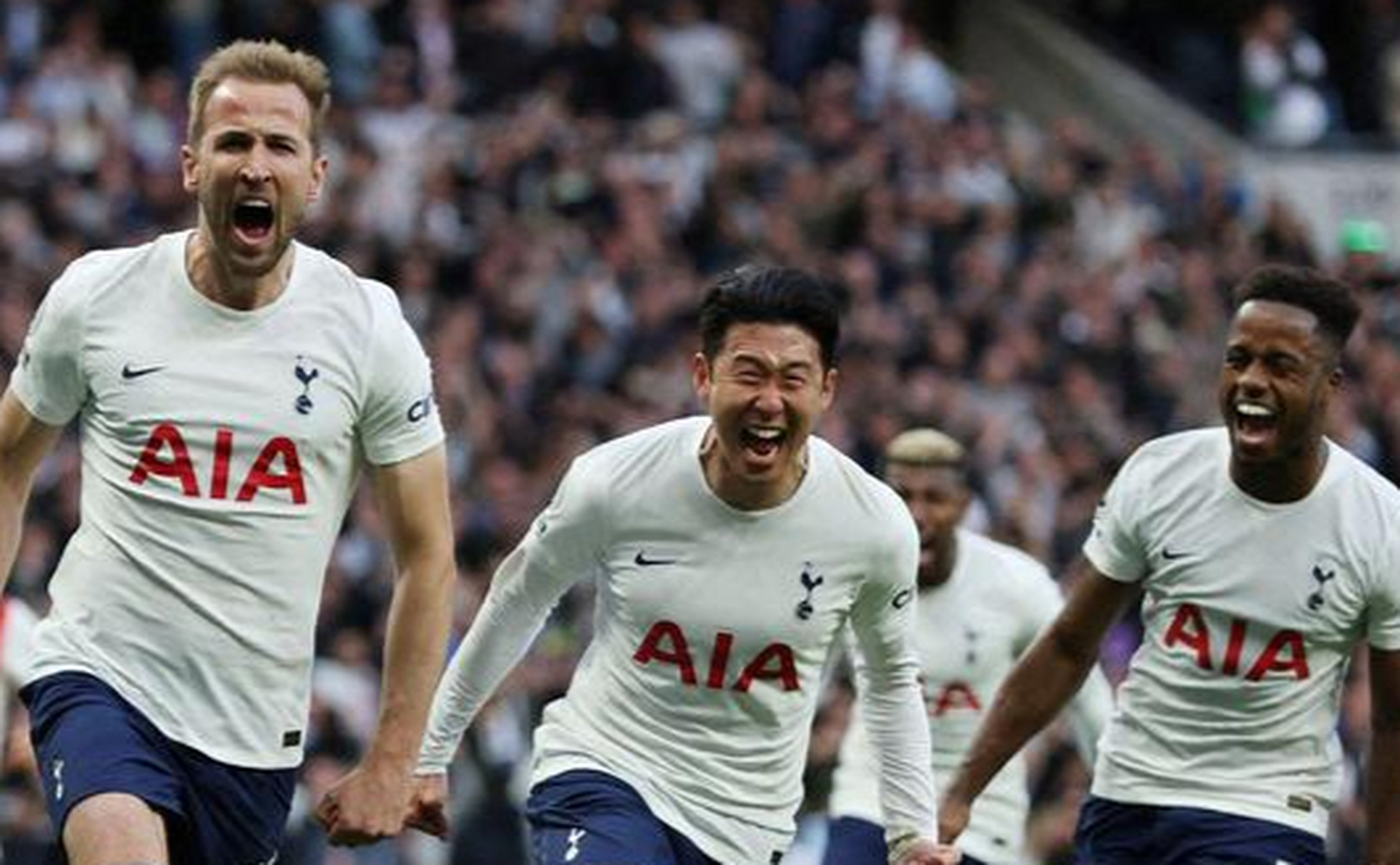 托特纳姆热刺迎来胜利，前锋凯恩连续进球的简单介绍