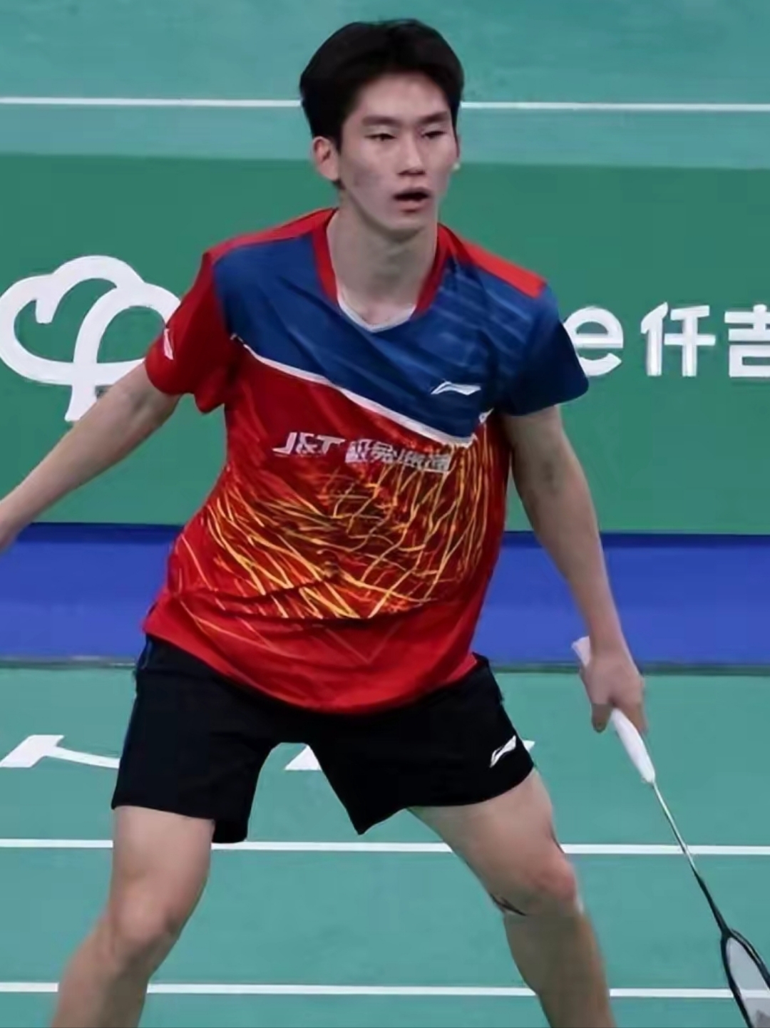 法国羽毛球队完胜中国羽毛球队,林丹送出助攻 法国羽毛球队完胜中国羽毛球队,林丹送出助攻