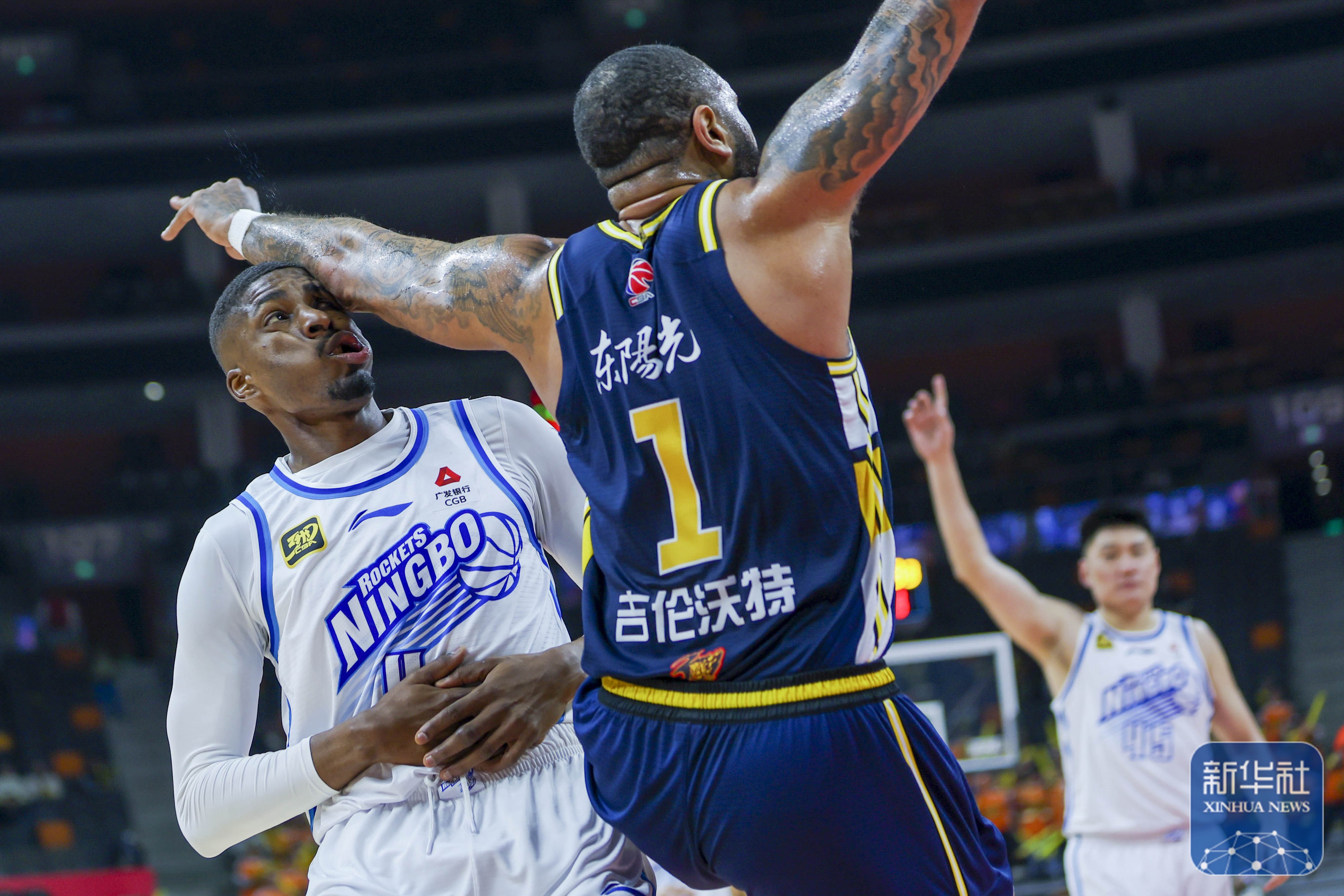 浙江队逆转广东队,西亚卡姆统治全场的简单介绍 浙江队逆转广东队,西亚卡姆统治全场的简单介绍