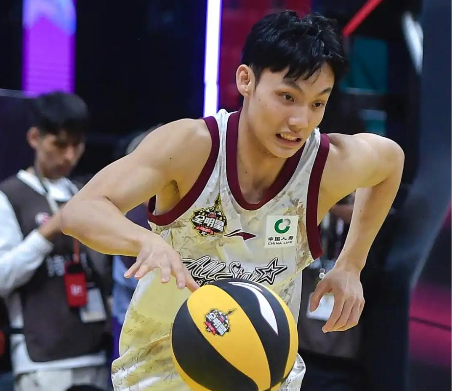 浙江队逆转广东队,西亚卡姆统治全场的简单介绍 浙江队逆转广东队,西亚卡姆统治全场的简单介绍