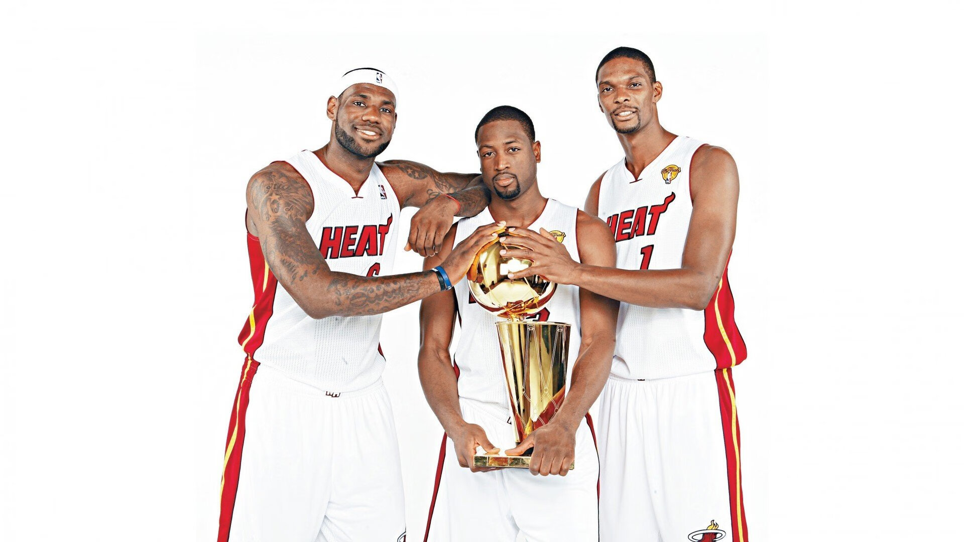 北欧冰刃破热浪，布鲁诺冠军级表现引领芬兰力克墨西哥